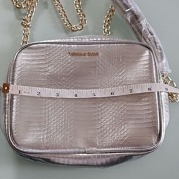 5/$20 NWOT- Victoria's Secret Crossbody Bag - Picture 6 of 9